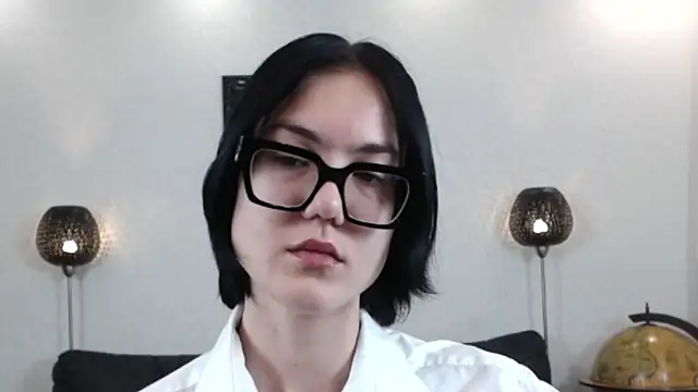 Marie Fitch online show from November 20, 3:51 am