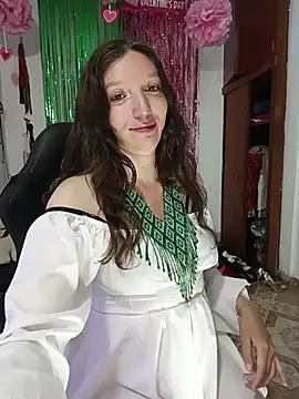 Lucy colee online show from February 8, 11:40 pm