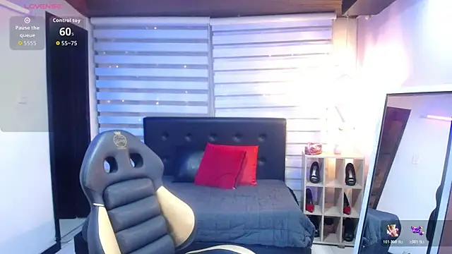 Kendall rossii  online show from October 22, 3:00 am