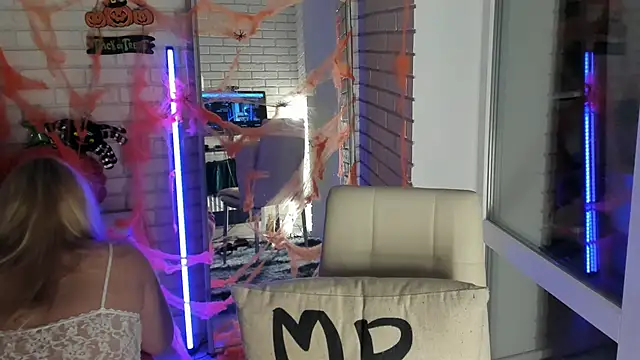 Passion-Blondy online show from October 30, 8:54 pm