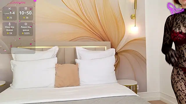 ClaireMathis online show from January 10, 2:55 pm