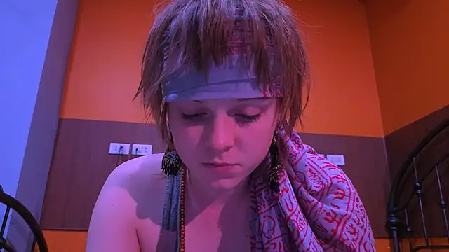 liquid0fluid0 online show from November 25, 8:09 pm