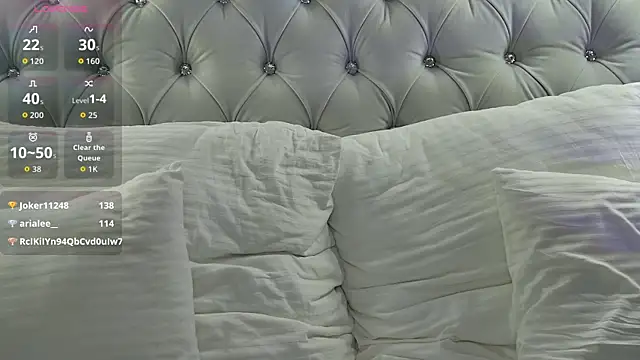 BettyLeen online show from November 6, 6:19 am