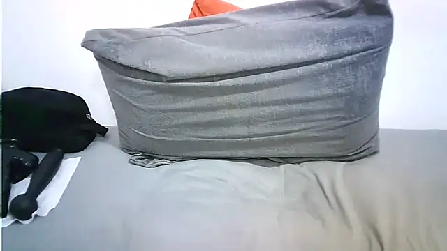 Ntokozo290 online show from February 21, 6:19 pm