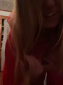 SugarMilkandHoney online show from October 31, 1:29 am