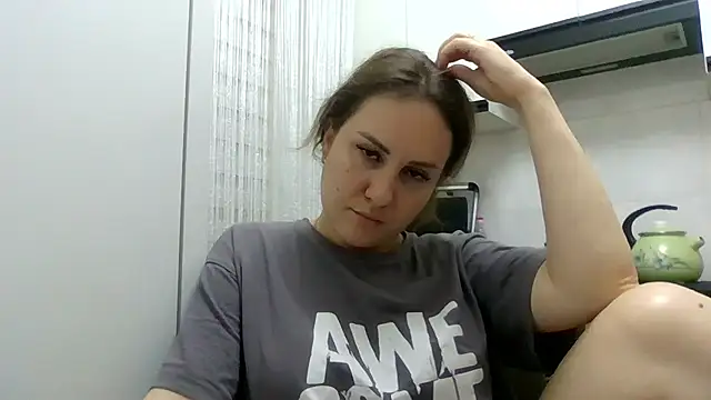 MeadowEyes online show from July 22, 6:31 pm