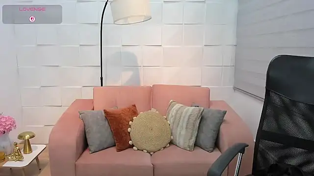 Sasha Grace online show from June 13, 2:03 pm