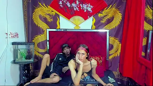 Pride couple online show from November 29, 11:31 pm