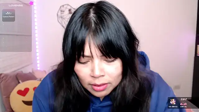 EllieMoonX online show from June 16, 11:39 pm