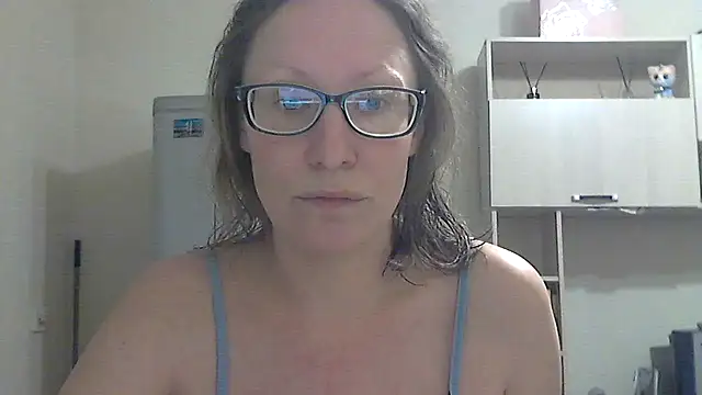 Tavriona online show from February 20, 1:45 pm