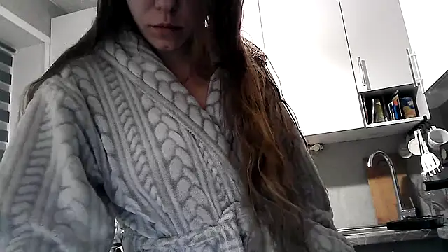 Ladikisss 20 online show from October 16, 4:04 am