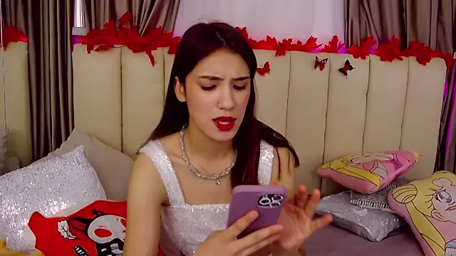 ArielLoove online show from October 25, 9:06 am