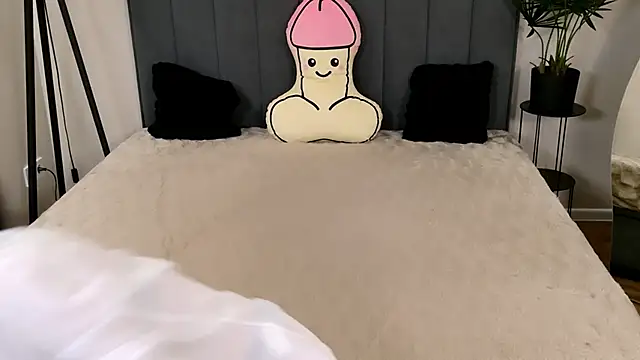 BaileeLynn online show from October 25, 11:18 am