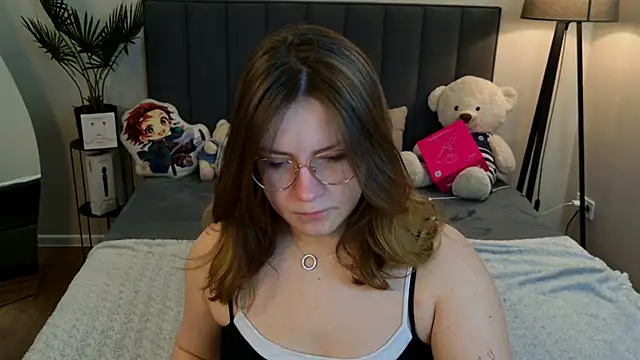 Briarx online show from February 28, 4:01 am