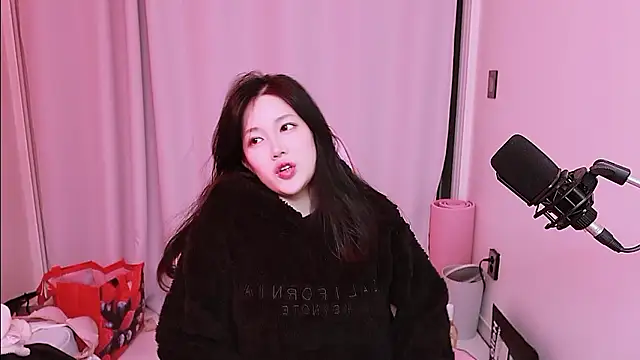 MISA 02 online show from February 11, 11:23 am