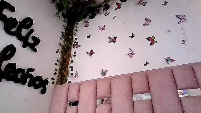 abby moss 2 online show from July 25, 3:52 pm