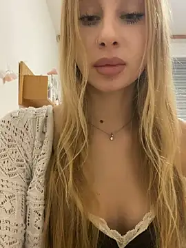 RemyStyles online show from November 28, 11:08 pm