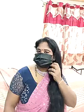 Snapshot of tamil-aunt chatting on October 19, 4:47 am tamil-aunt online show from October 19, 4:47 am