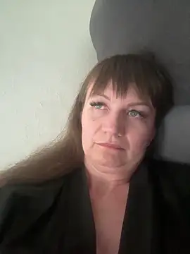Butterfly8385 online show from June 13, 3:53 pm