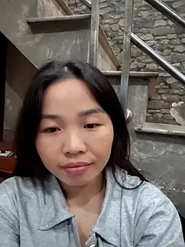 Snapshot of pusi_xinh chatting on October 19, 1:35 pm pusi xinh online show from October 19, 1:35 pm