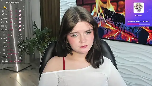 Mori Girll online show from November 30, 5:28 pm