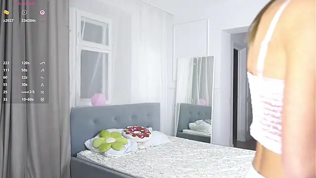 LoisKeedah online show from January 15, 4:57 pm