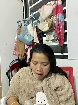 anne baby2k online show from January 15, 2:12 pm