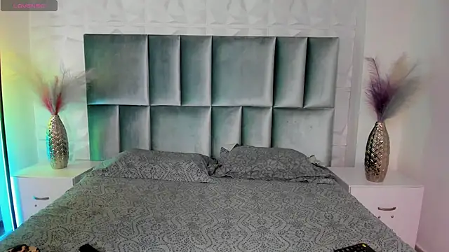 HollyPeach online show from July 6, 7:38 pm