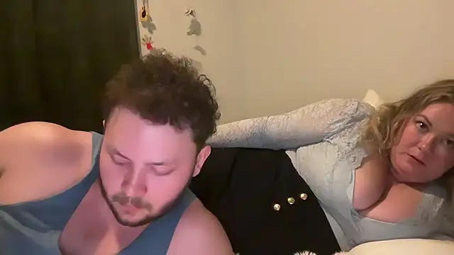 CurvyMilfWithBigJugs online show from October 11, 2:38 am