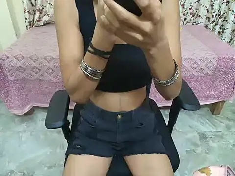 hii tanisha online show from June 14, 5:30 am
