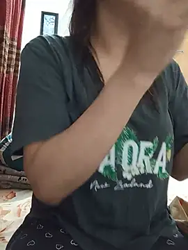 Tanha18 online show from July 21, 3:46 pm