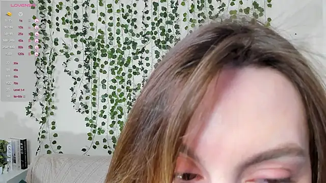 sweet and flirt online show from November 1, 7:12 am