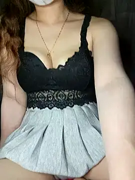 LinaCii online show from October 18, 7:44 am