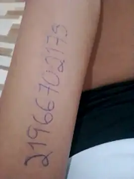 Camilanifeta online show from February 4, 1:25 pm