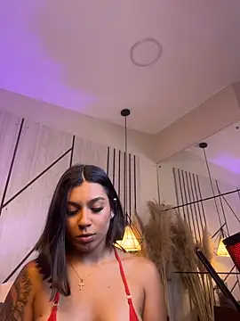 AlyssaRay online show from May 1, 9:07 pm