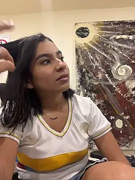 AlyssaRay online show from June 17, 2:07 pm