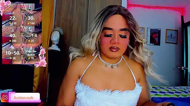 Sofiabigcock22 online show from July 12, 1:23 pm