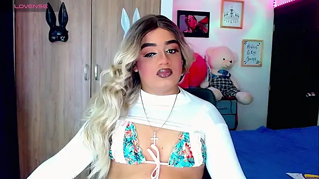 Sofiabigcock22 online show from November 12, 11:30 am