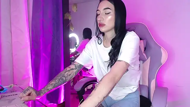 Candy leilaa3 online show from December 18, 4:06 am