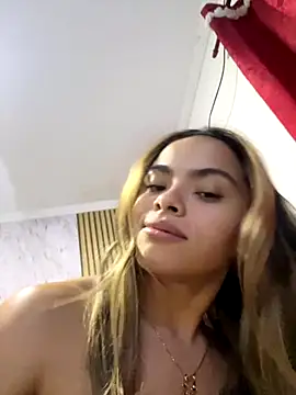 safadinhaquenteW online show from November 21, 12:45 am