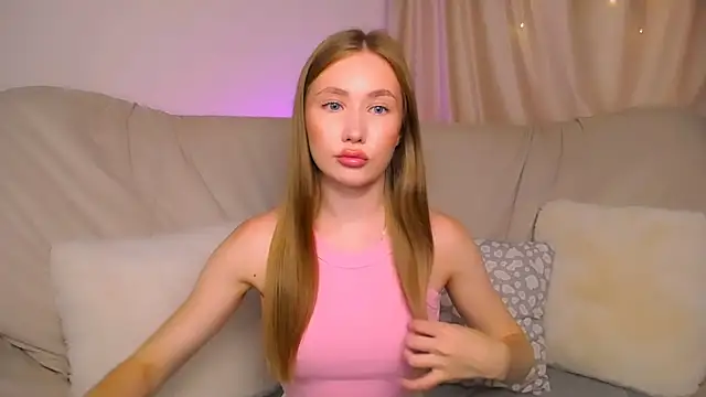 EllyColins online show from July 17, 3:11 am