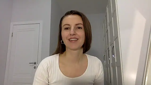 Melivorra online show from April 6, 9:27 pm