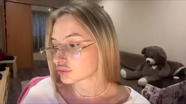 VictoriaMystery online show from October 26, 2:23 pm