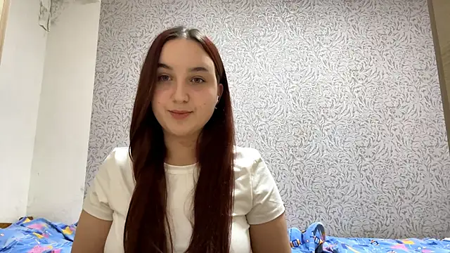 DaisyMolly online show from October 21, 7:40 pm