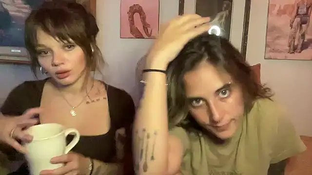 lill daddysgirl online show from May 22, 2:20 am
