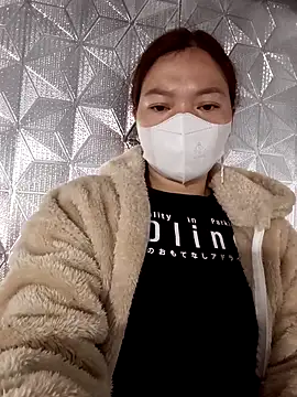 nat-tri online show from December 13, 8:15 pm