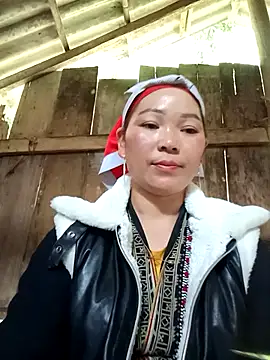 laddy-cute online show from October 18, 9:01 am