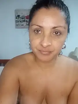 Mariapaula88 online show from November 9, 8:21 am