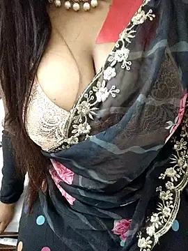 Snapshot of monalisharoy544554 chatting on October 22, 2:44 pm monalisharoy544554 online show from October 22, 2:44 pm