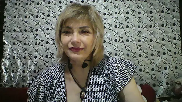 Lia Ray online show from October 27, 8:14 pm